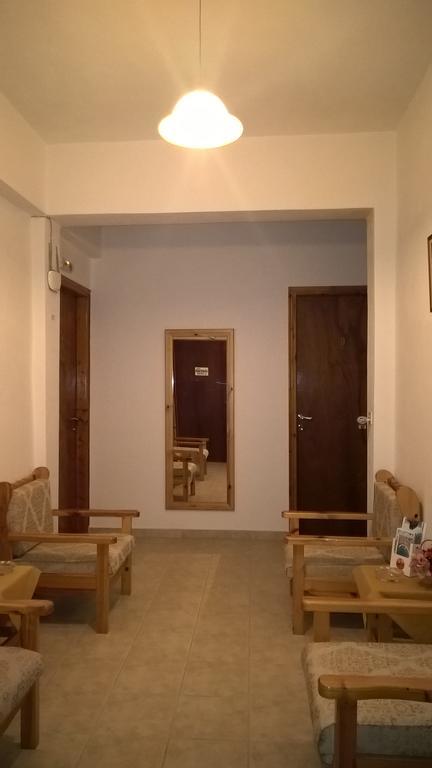 Anastasis Rental Rooms Skiathos-stad Buitenkant foto